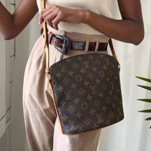 💎✨ AUTHENTIC✨💎 Louis Vuitton DROUOT Cross Body Bag